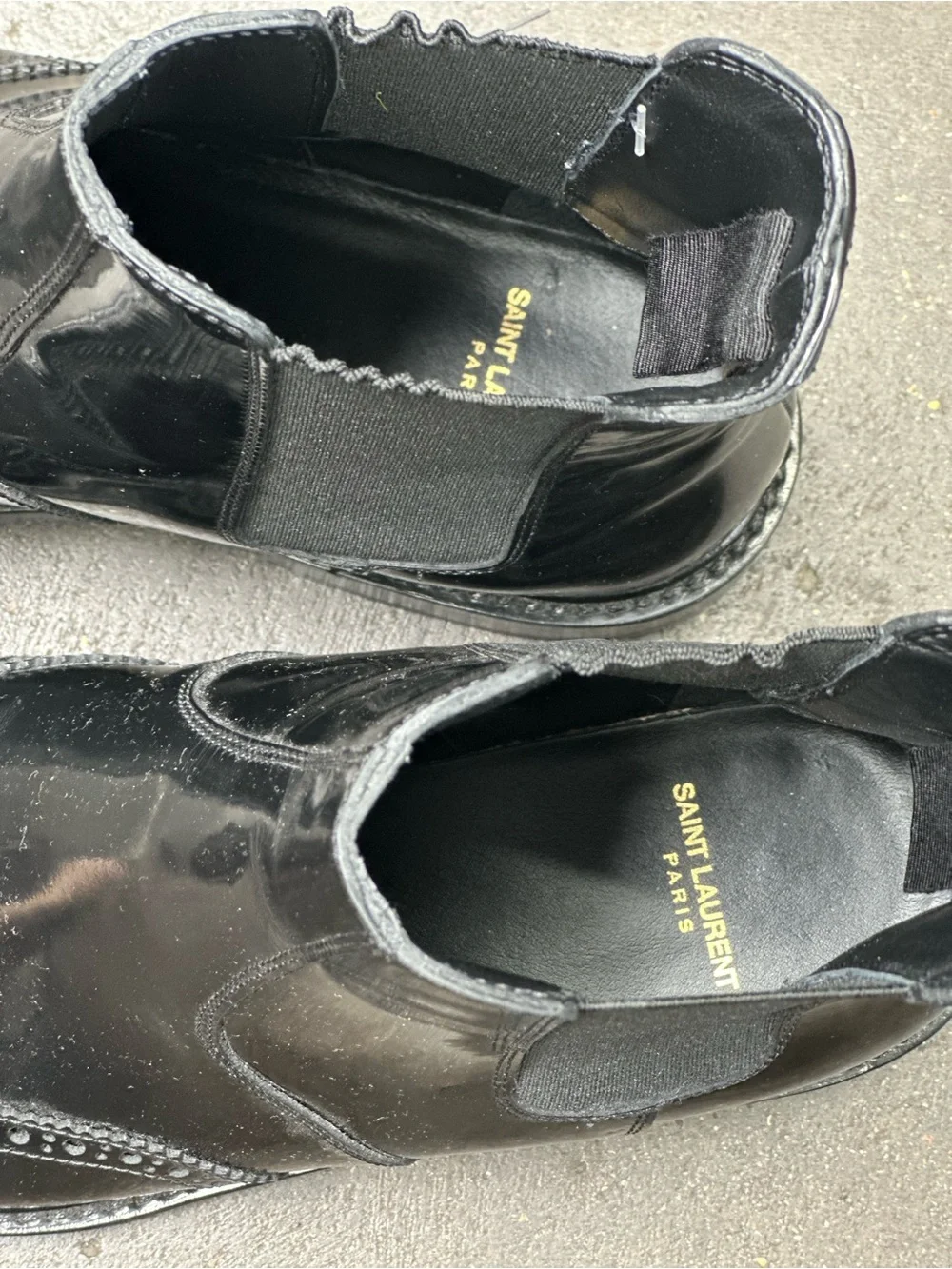 SAINT LAURENT ARMY 20 LEATHER CHELSEA BOOT